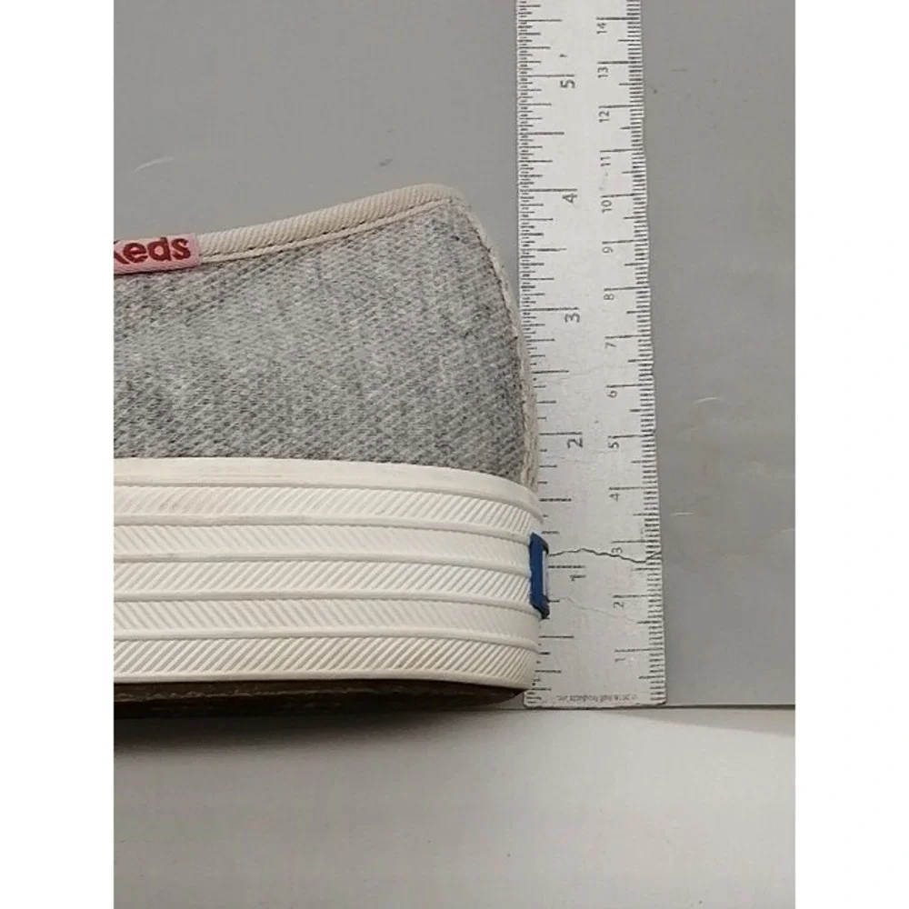 Keds Shoes Sneaker Womens Gray 8.5 Slip On Walking Stretch Dream Foam WF60336